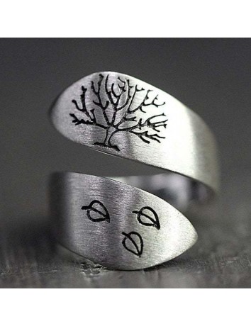 Tree of life opening hand-drawn winding ring